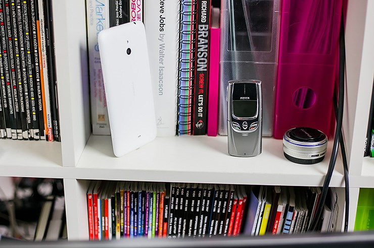 Nokia Lumia 1320 (18).jpg